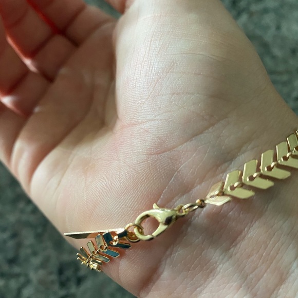 Chain bracelet bundle - Picture 4 of 4